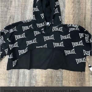 Women’s crop top hoodie